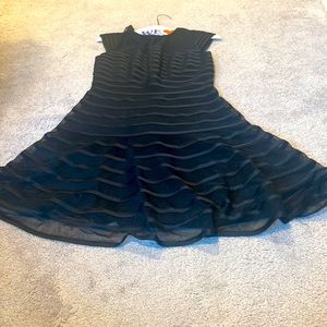 Betsy & Adam Black Dress Size 4
